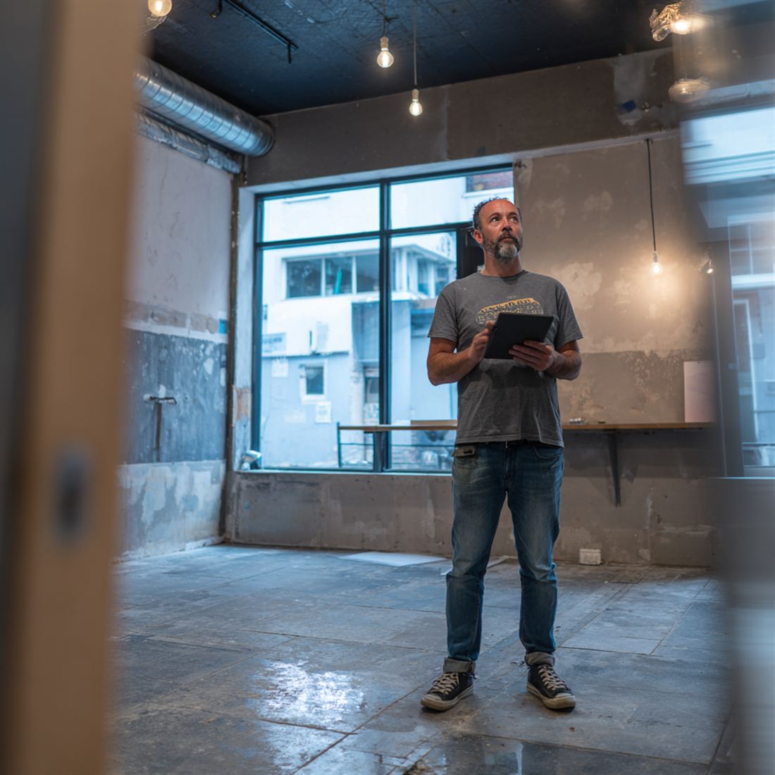 Food safety and OH&amp;S for a cafe in Australia